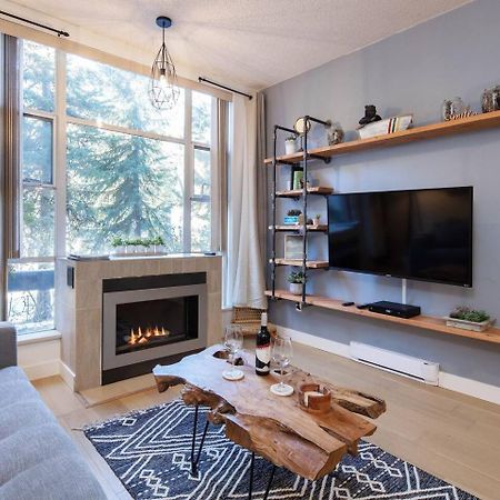 Glacier Lodge Premiere Suite Whistler Eksteriør bilde